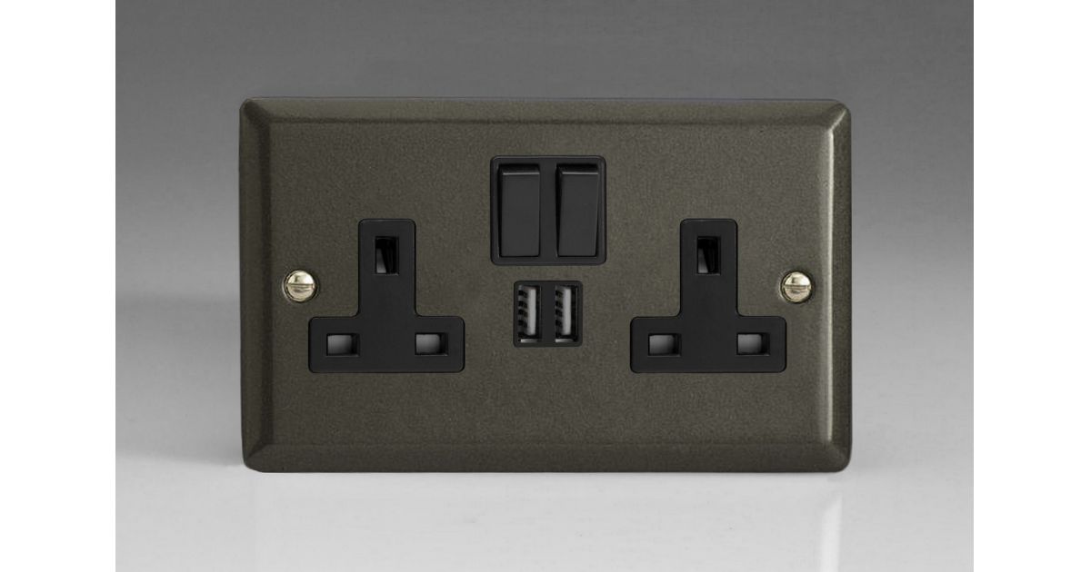 Plug Sockets Graphite XP5U2SB: 13A Socket + USB, 2-Gang, 1 Pole, Classic Graphite