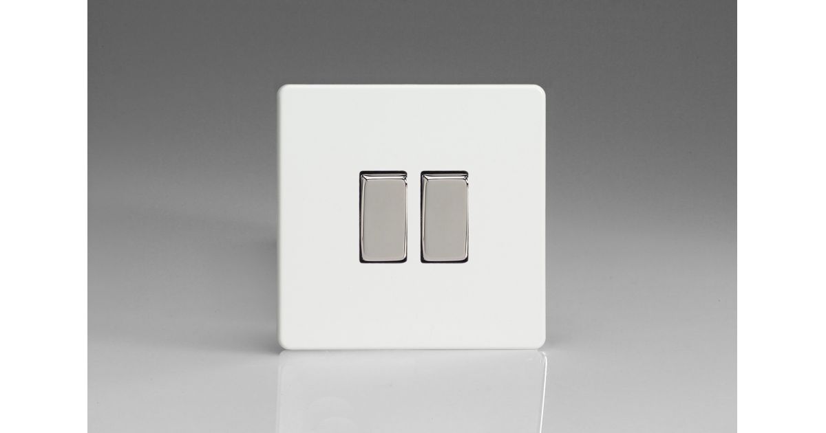 XDQ77S: Double Intermediate Light Switch, 10A, 2-Gang