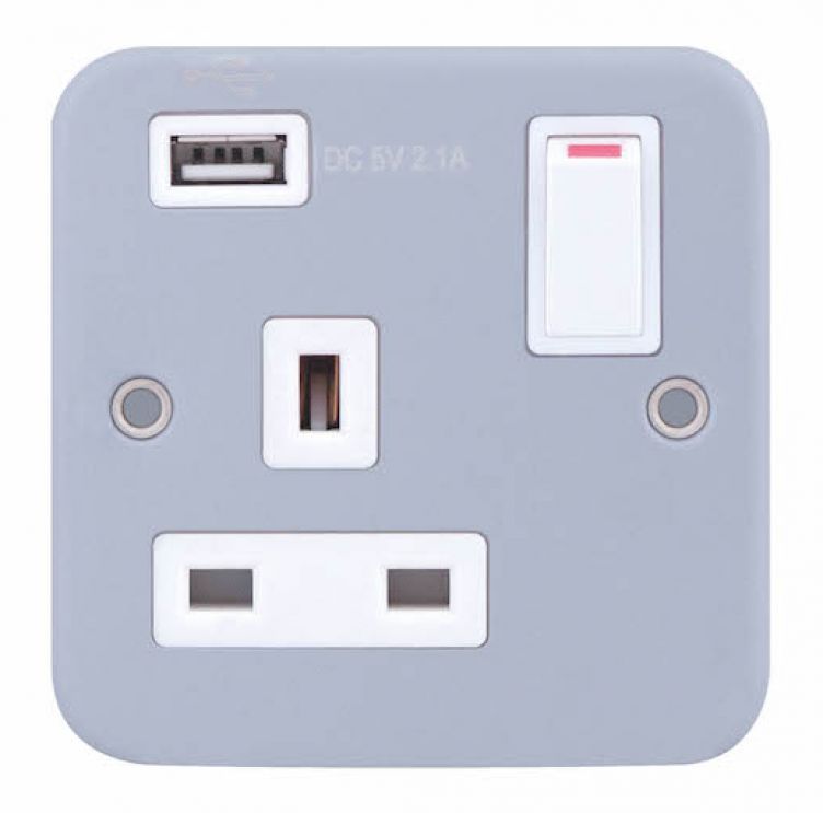 LG9099MB-USB: Metal Clad Single Socket With USB, USB A, 1