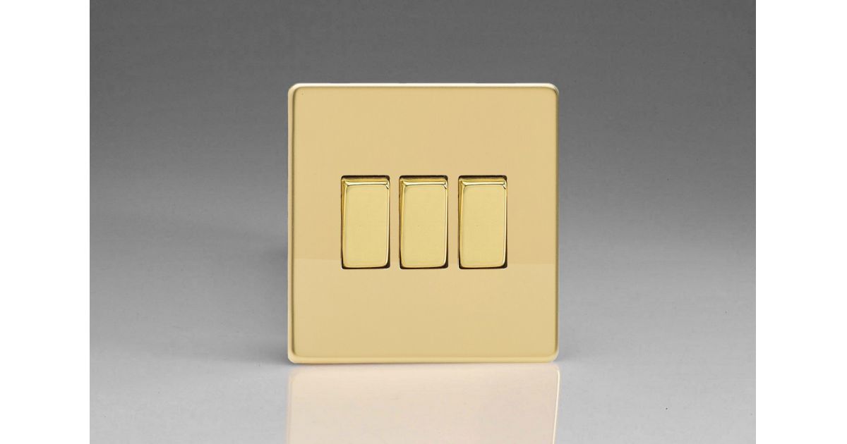 XDV3S: Triple Light Switch, 10A, 3-Gang, 2-Way, Screwless