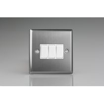 XT3W: Triple Light Switch, 10A, 3-Gang, 2-Way, Classic