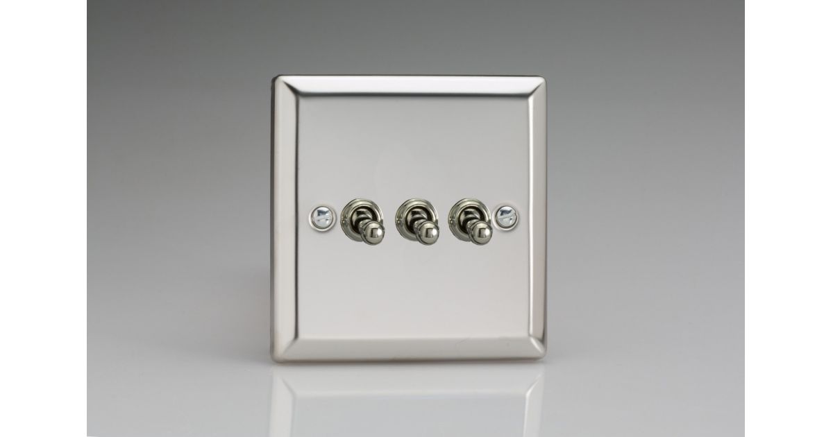 XCT3: Triple Toggle Switch, 10A, 3-Gang, 2-Way, Classic